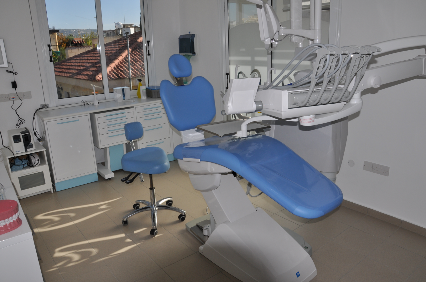 paphos smile art studio dental clinic